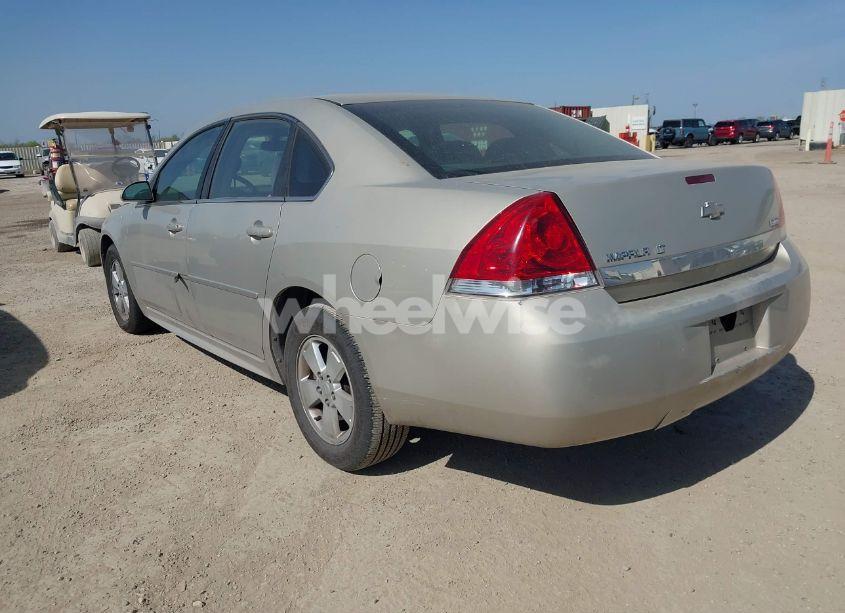 Photo 3 of 2011 Chevrolet Impala LT (VIN 2G1WG5EK7B1119029)