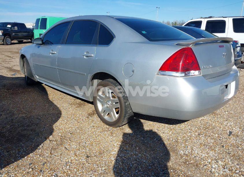 Photo 3 of 2011 Chevrolet Impala LT (VIN 2G1WG5EK7B1122240)