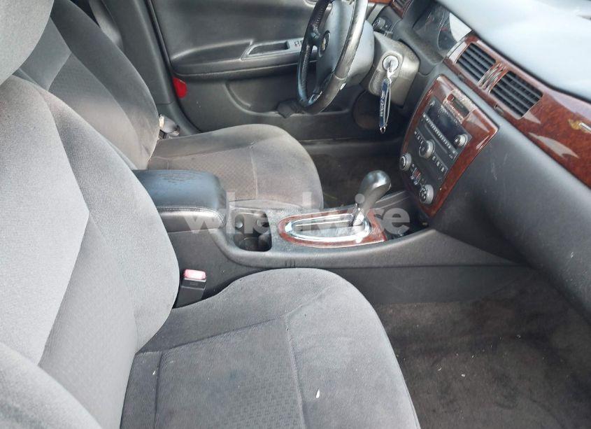 Photo 5 of 2011 Chevrolet Impala LT (VIN 2G1WG5EK7B1136638)