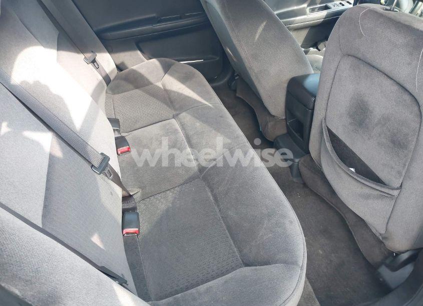 Photo 8 of 2011 Chevrolet Impala LT (VIN 2G1WG5EK7B1136638)