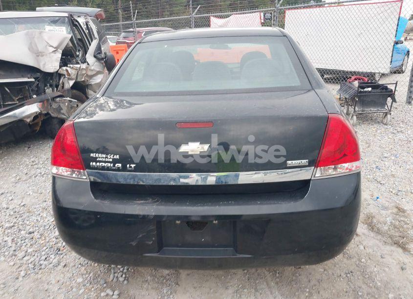 Photo 16 of 2011 Chevrolet Impala LT (VIN 2G1WG5EK7B1185029)