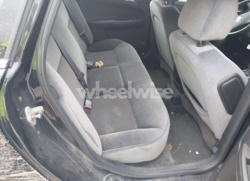 Photo 8 of 2011 Chevrolet Impala LT (VIN 2G1WG5EK7B1185029)