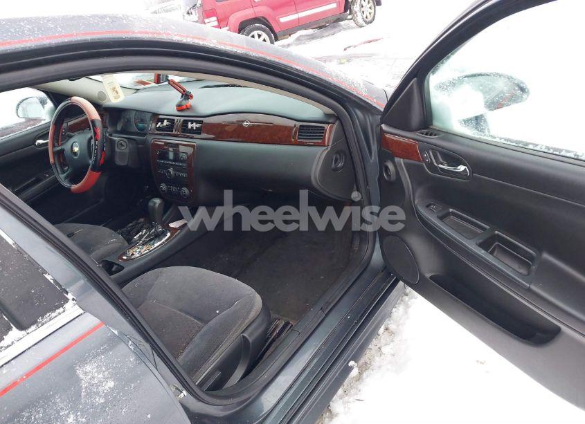 Photo 5 of 2011 Chevrolet Impala LT (VIN 2G1WG5EK7B1264247)