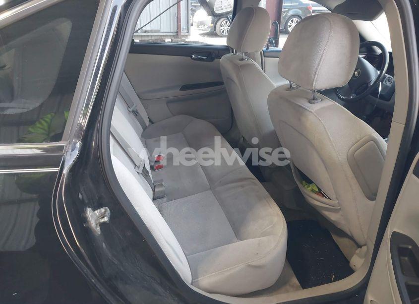 Photo 8 of 2011 Chevrolet Impala LT (VIN 2G1WG5EK7B1265009)