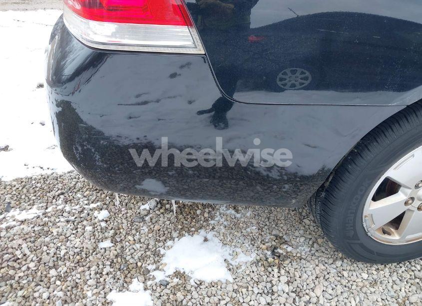 Photo 6 of 2011 Chevrolet Impala LT (VIN 2G1WG5EK8B1120321)