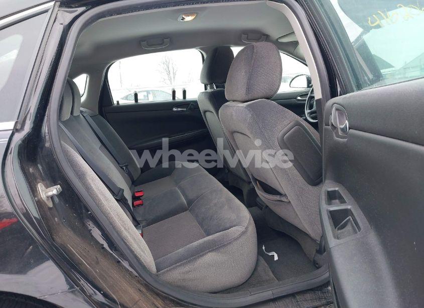 Photo 8 of 2011 Chevrolet Impala LT (VIN 2G1WG5EK8B1120321)