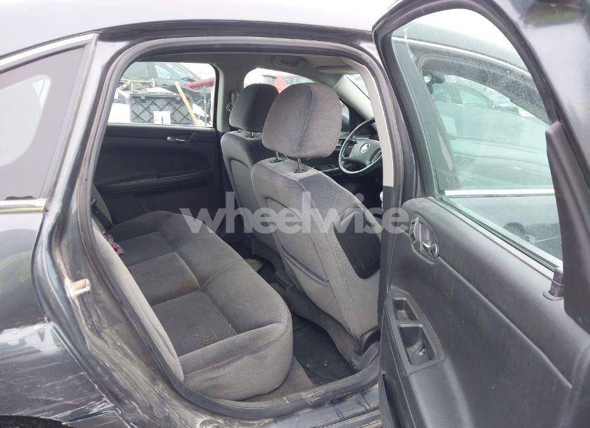 Photo 8 of 2011 Chevrolet Impala LT (VIN 2G1WG5EK8B1141492)