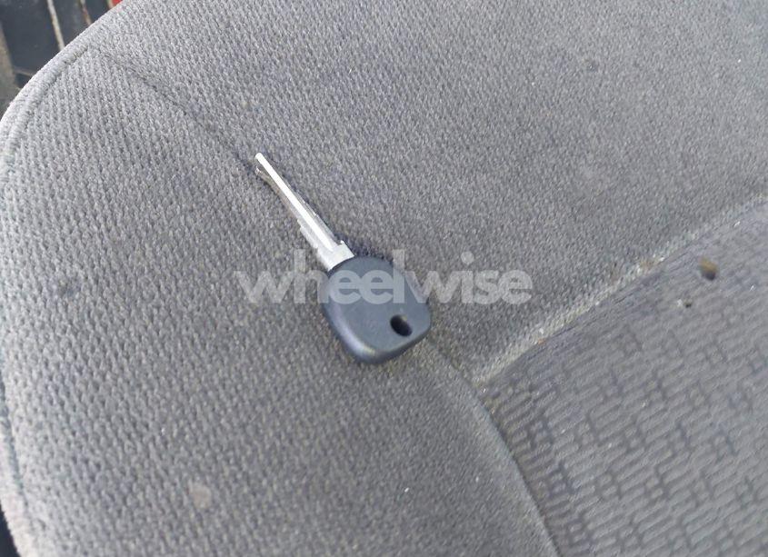 Photo 11 of 2011 Chevrolet Impala LT (VIN 2G1WG5EK8B1171964)