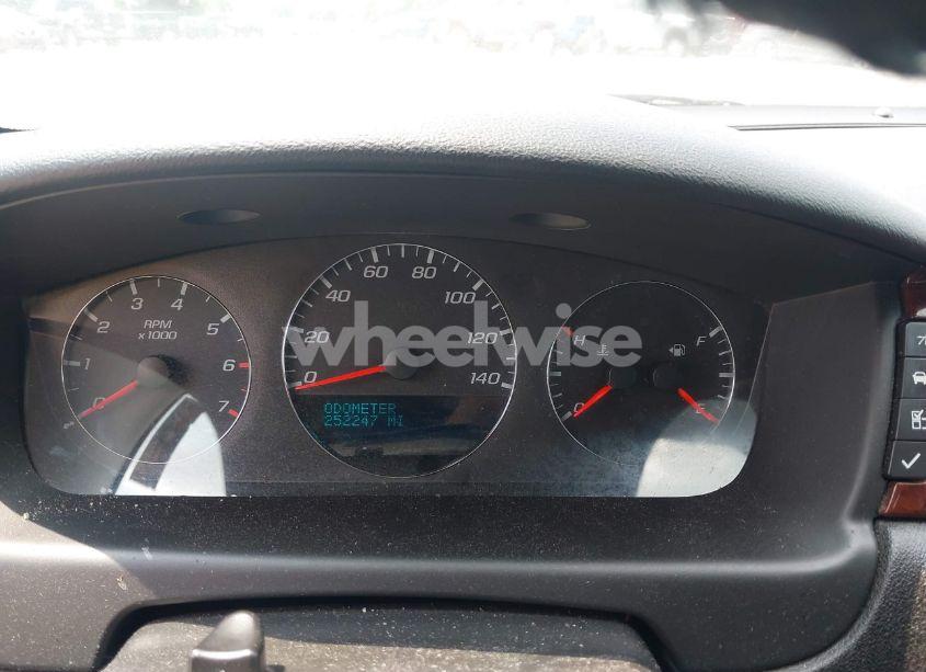 Photo 7 of 2011 Chevrolet Impala LT (VIN 2G1WG5EK8B1171964)