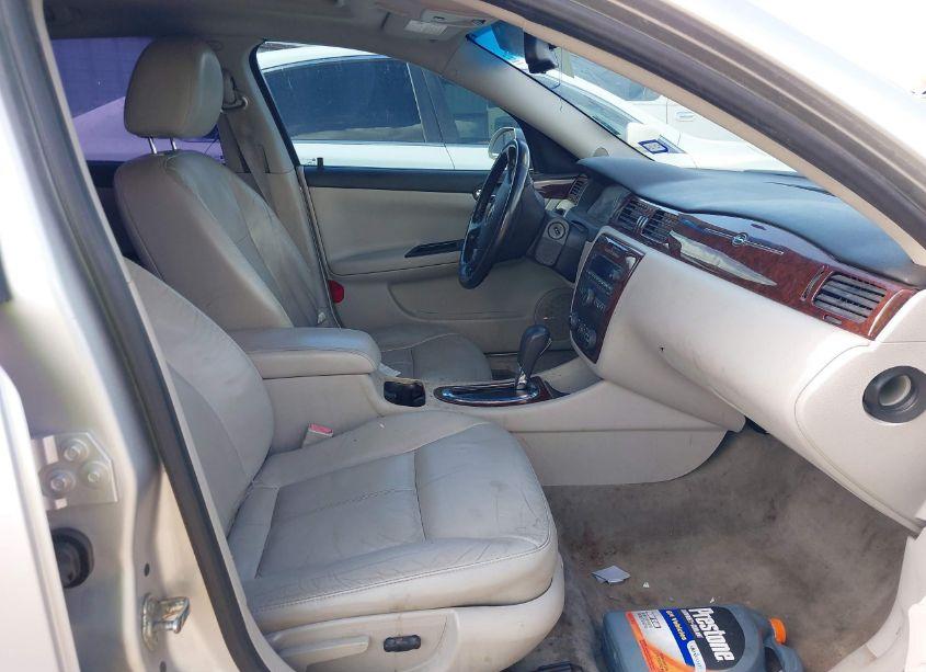 Photo 5 of 2011 Chevrolet Impala LT (VIN 2G1WG5EK8B1221665)