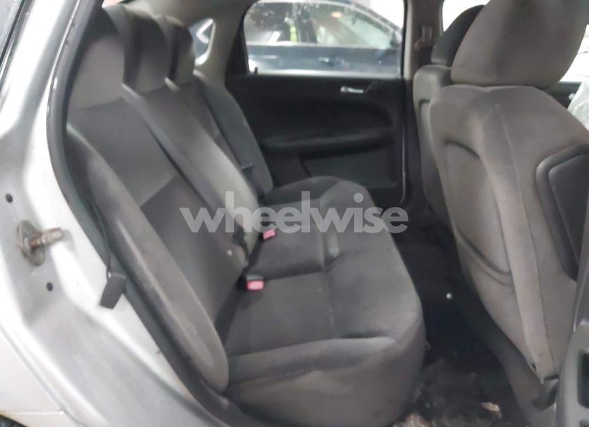 Photo 8 of 2011 Chevrolet Impala LT (VIN 2G1WG5EK8B1282675)