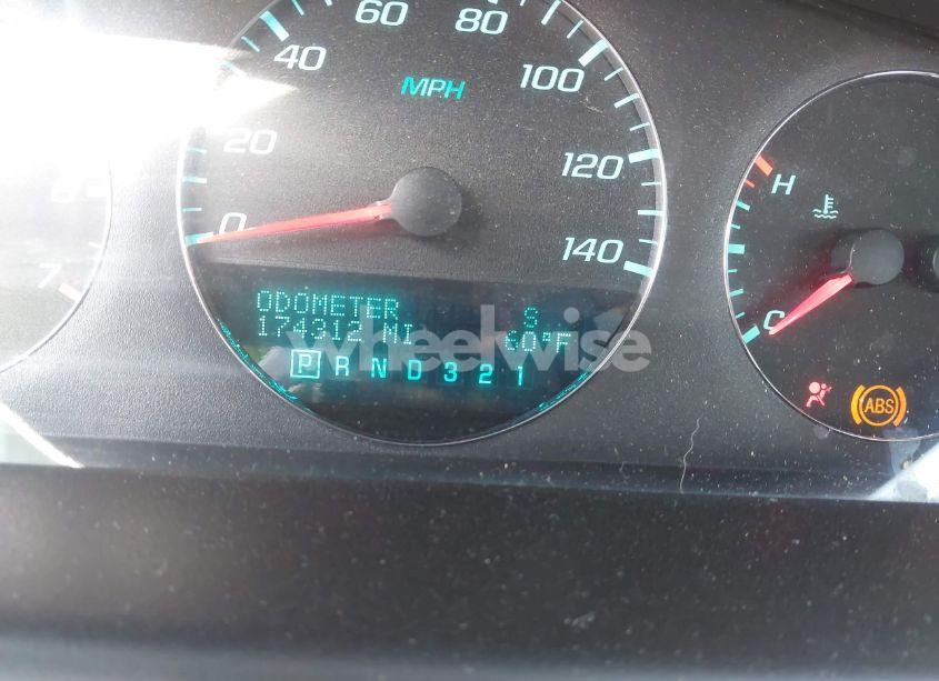 Photo 7 of 2011 Chevrolet Impala LT (VIN 2G1WG5EK8B1294700)