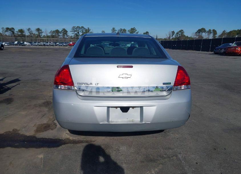 Photo 16 of 2011 Chevrolet Impala LT (VIN 2G1WG5EK8B1300690)