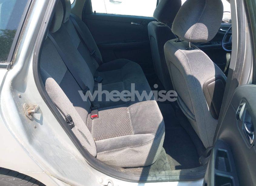 Photo 8 of 2011 Chevrolet Impala LT (VIN 2G1WG5EK8B1315819)