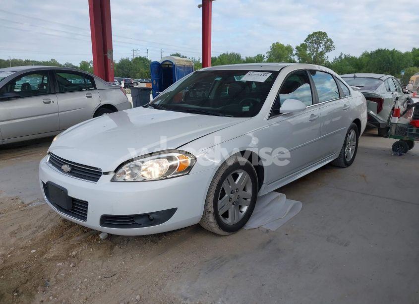 Photo 2 of 2011 Chevrolet Impala LT (VIN 2G1WG5EK8B1330384)