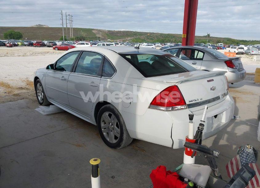 Photo 3 of 2011 Chevrolet Impala LT (VIN 2G1WG5EK8B1330384)