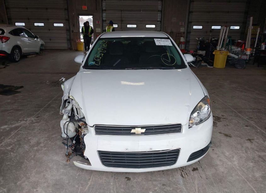 Photo 11 of 2011 Chevrolet Impala LT (VIN 2G1WG5EK8B1333320)