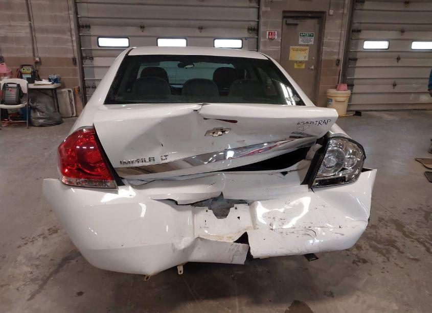 Photo 15 of 2011 Chevrolet Impala LT (VIN 2G1WG5EK8B1333320)