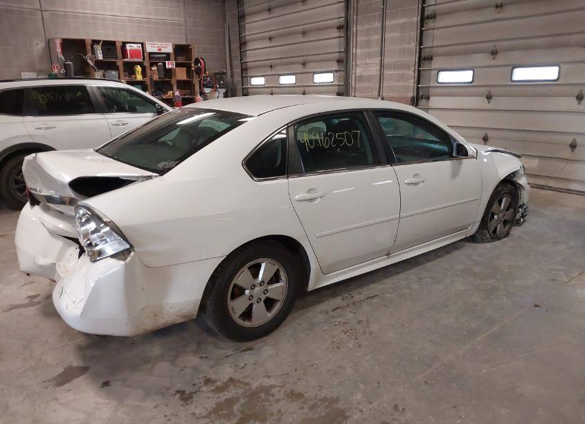 Photo 4 of 2011 Chevrolet Impala LT (VIN 2G1WG5EK8B1333320)