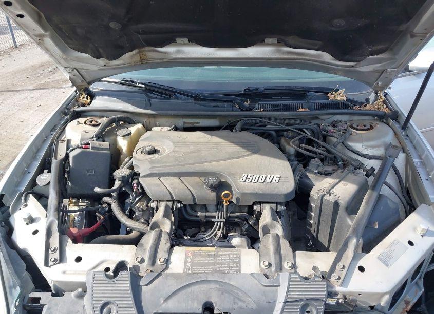 Photo 10 of 2011 Chevrolet Impala LT (VIN 2G1WG5EK9B1118769)