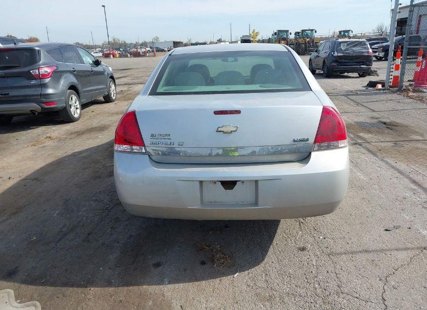 Photo 16 of 2011 Chevrolet Impala LT (VIN 2G1WG5EK9B1118769)