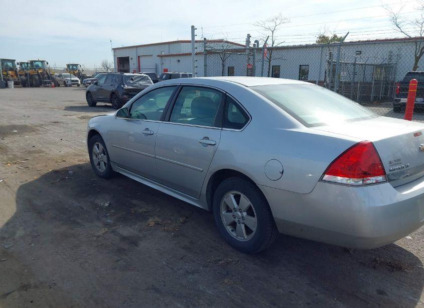 Photo 3 of 2011 Chevrolet Impala LT (VIN 2G1WG5EK9B1118769)