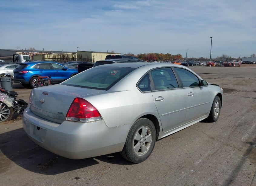 Photo 4 of 2011 Chevrolet Impala LT (VIN 2G1WG5EK9B1118769)
