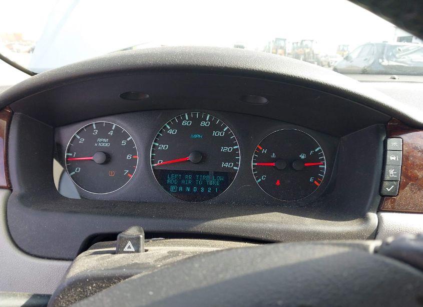 Photo 7 of 2011 Chevrolet Impala LT (VIN 2G1WG5EK9B1118769)