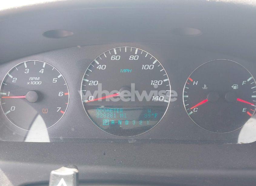 Photo 7 of 2011 Chevrolet Impala LT (VIN 2G1WG5EK9B1128749)