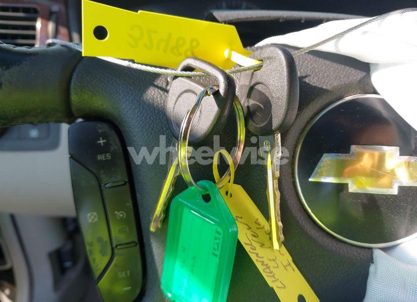 Photo 11 of 2011 Chevrolet Impala LT (VIN 2G1WG5EK9B1150993)