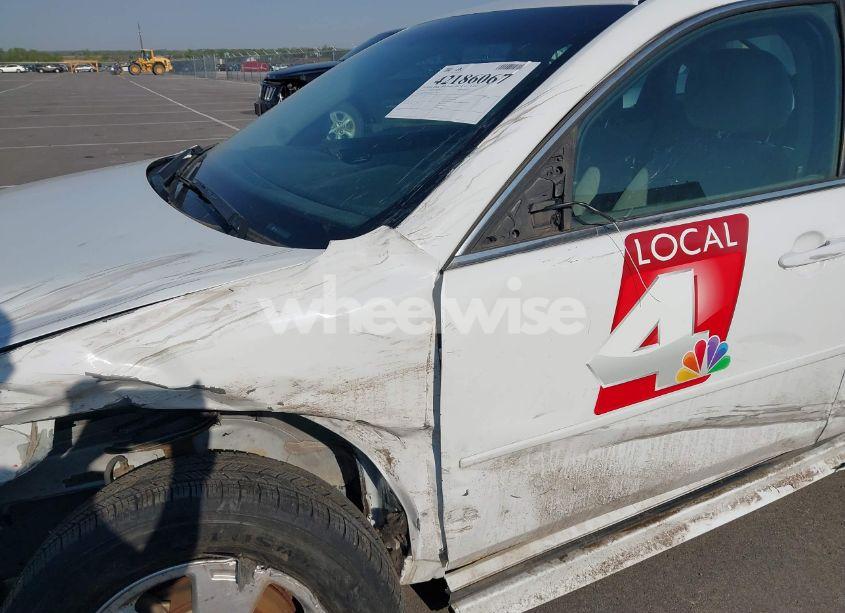 Photo 12 of 2011 Chevrolet Impala LT (VIN 2G1WG5EK9B1150993)