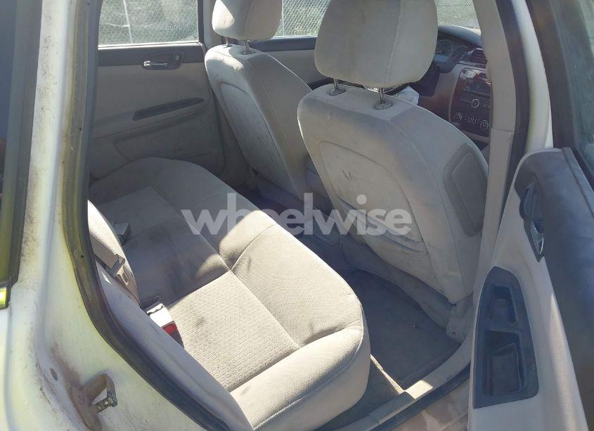 Photo 8 of 2011 Chevrolet Impala LT (VIN 2G1WG5EK9B1150993)