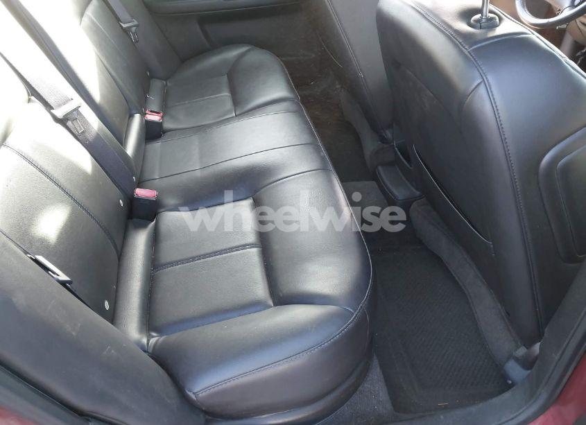 Photo 8 of 2011 Chevrolet Impala LT (VIN 2G1WG5EK9B1311567)