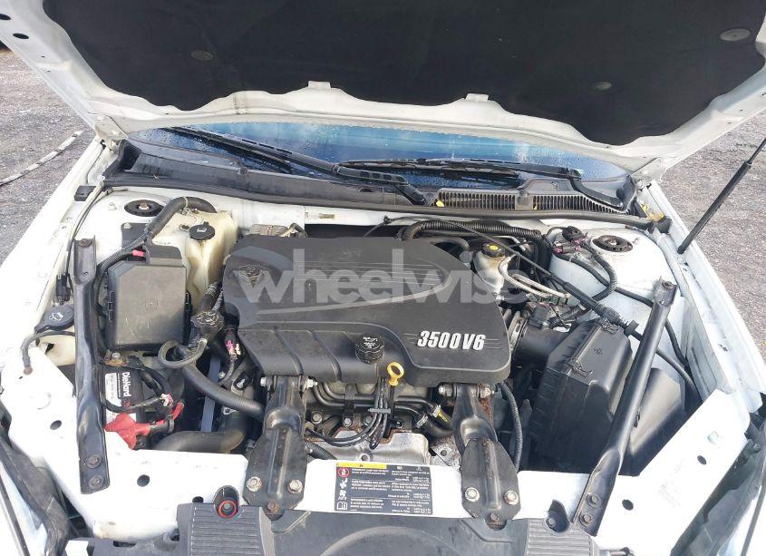 Photo 10 of 2011 Chevrolet Impala LT (VIN 2G1WG5EKXB1112107)