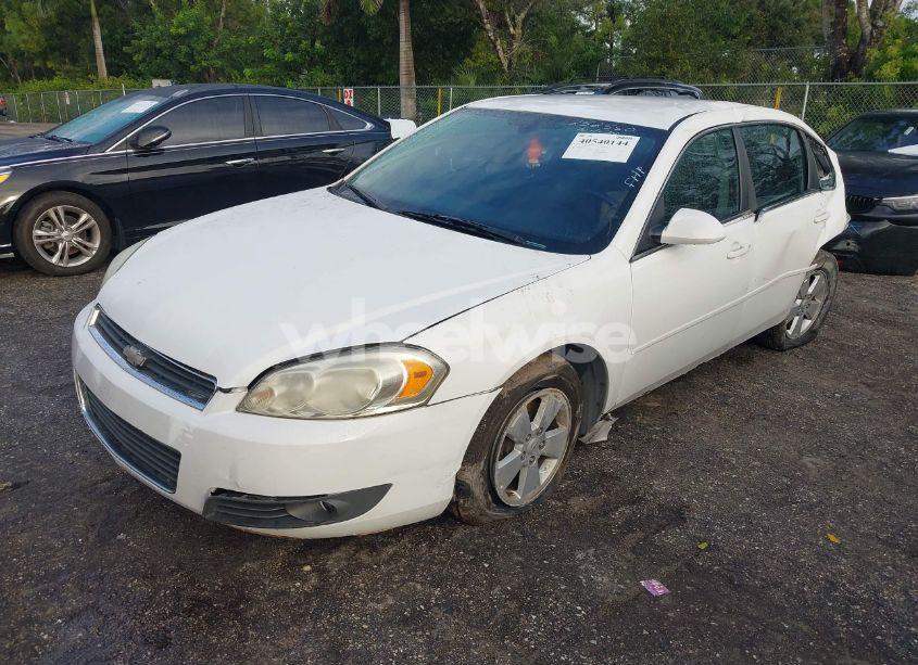 Photo 2 of 2011 Chevrolet Impala LT (VIN 2G1WG5EKXB1112107)