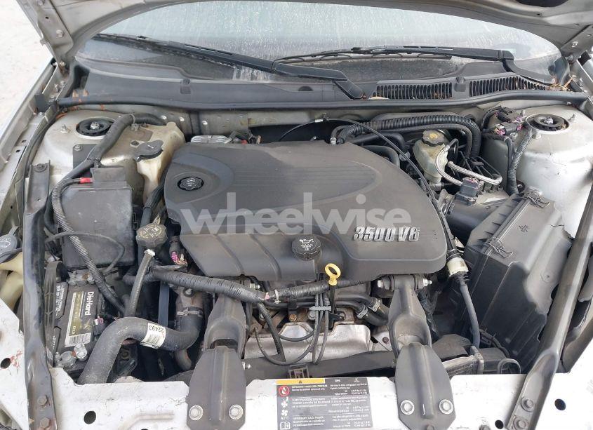 Photo 10 of 2011 Chevrolet Impala LT (VIN 2G1WG5EKXB1117839)