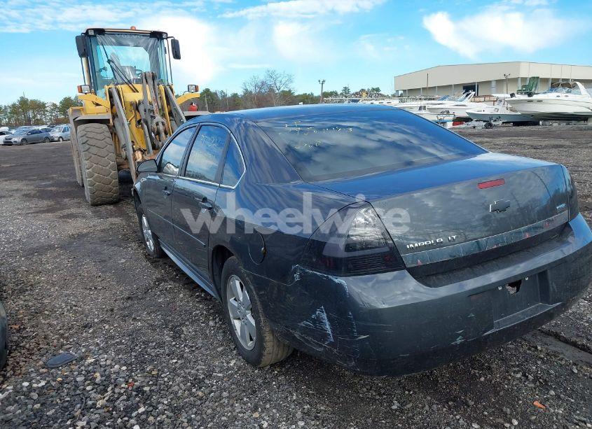 Photo 3 of 2011 Chevrolet Impala LT (VIN 2G1WG5EKXB1118604)