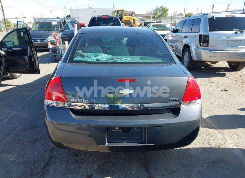 Photo 15 of 2011 Chevrolet Impala LT (VIN 2G1WG5EKXB1119767)