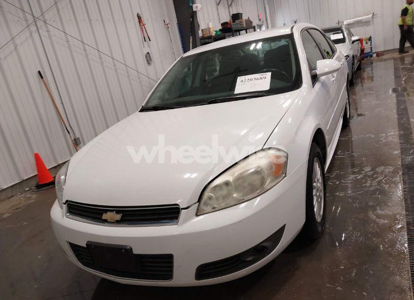 Photo 12 of 2011 Chevrolet Impala LT (VIN 2G1WG5EKXB1128484)