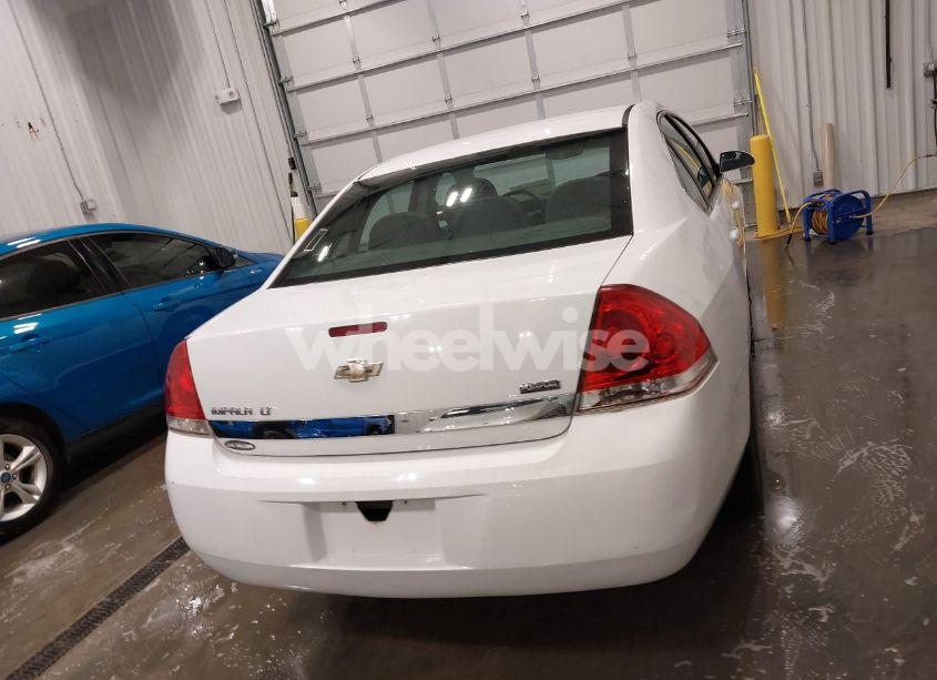 Photo 16 of 2011 Chevrolet Impala LT (VIN 2G1WG5EKXB1128484)