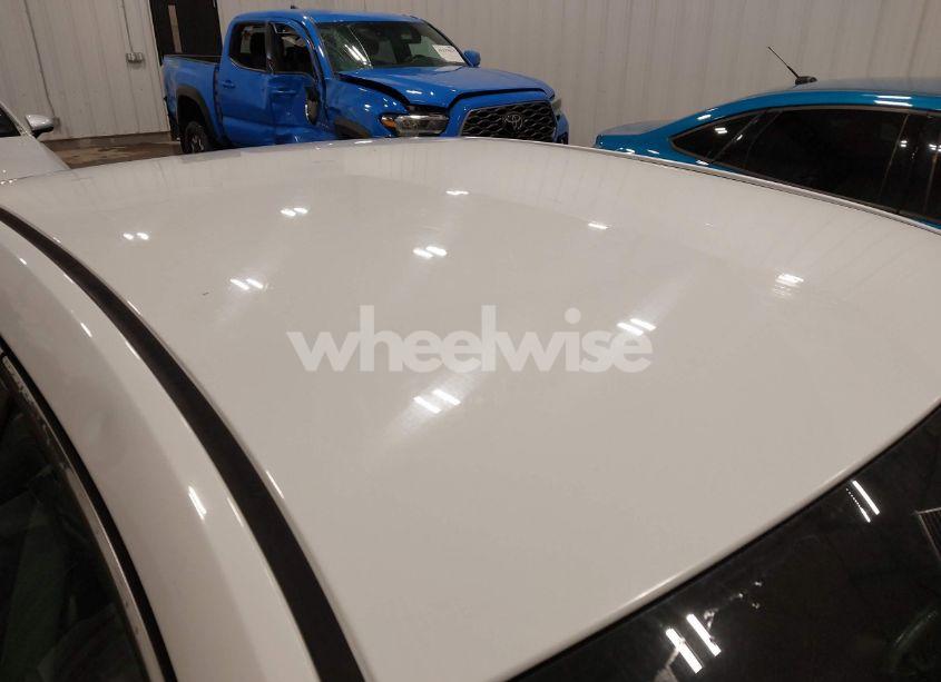 Photo 17 of 2011 Chevrolet Impala LT (VIN 2G1WG5EKXB1128484)