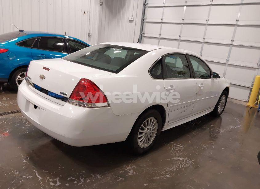 Photo 4 of 2011 Chevrolet Impala LT (VIN 2G1WG5EKXB1128484)