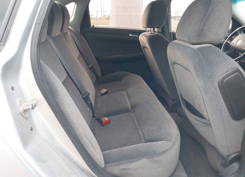 Photo 8 of 2011 Chevrolet Impala LT (VIN 2G1WG5EKXB1135662)