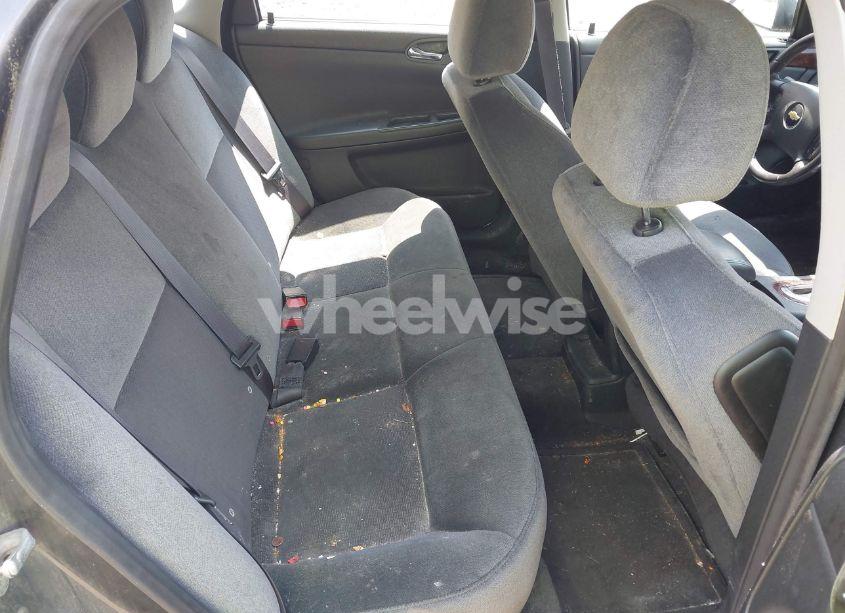 Photo 8 of 2011 Chevrolet Impala LT (VIN 2G1WG5EKXB1148010)