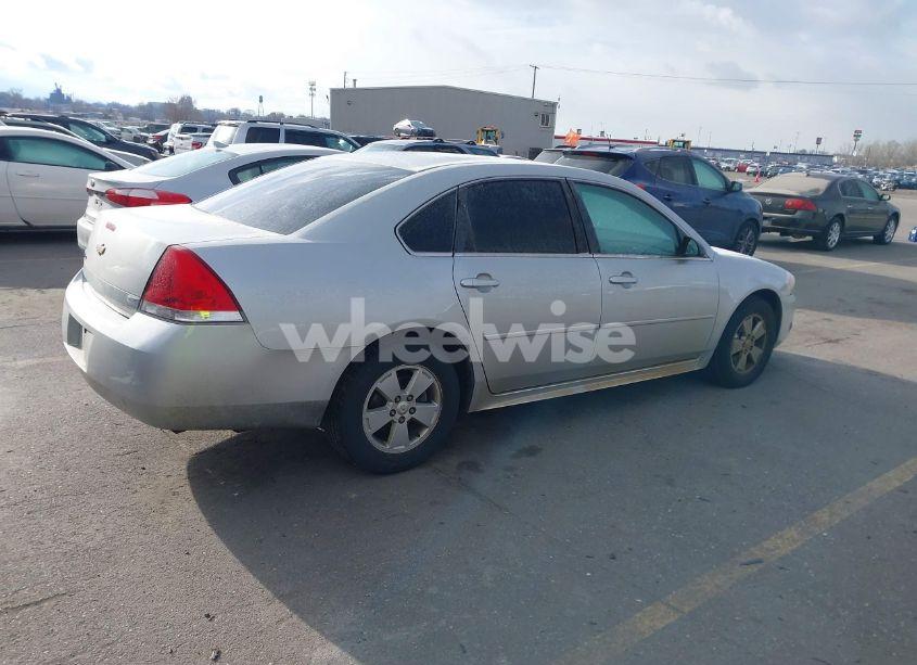 Photo 4 of 2011 Chevrolet Impala LT (VIN 2G1WG5EKXB1197028)