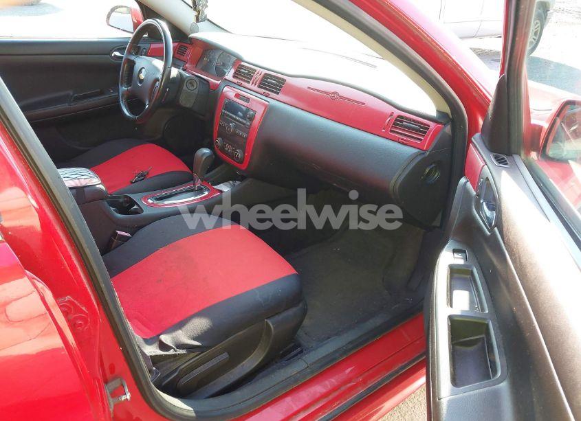 Photo 5 of 2011 Chevrolet Impala LT (VIN 2G1WG5EKXB1235549)