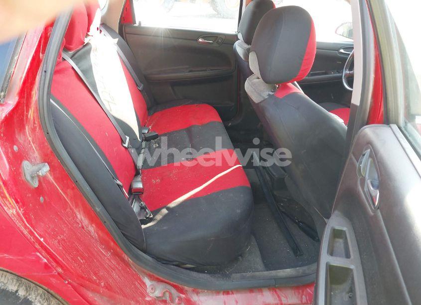 Photo 8 of 2011 Chevrolet Impala LT (VIN 2G1WG5EKXB1235549)