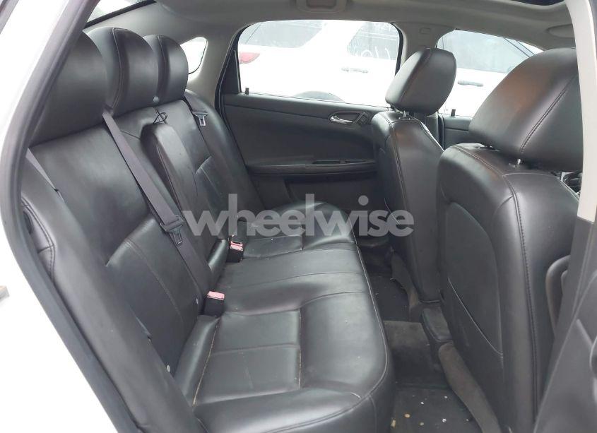 Photo 8 of 2011 Chevrolet Impala LT (VIN 2G1WG5EKXB1244946)