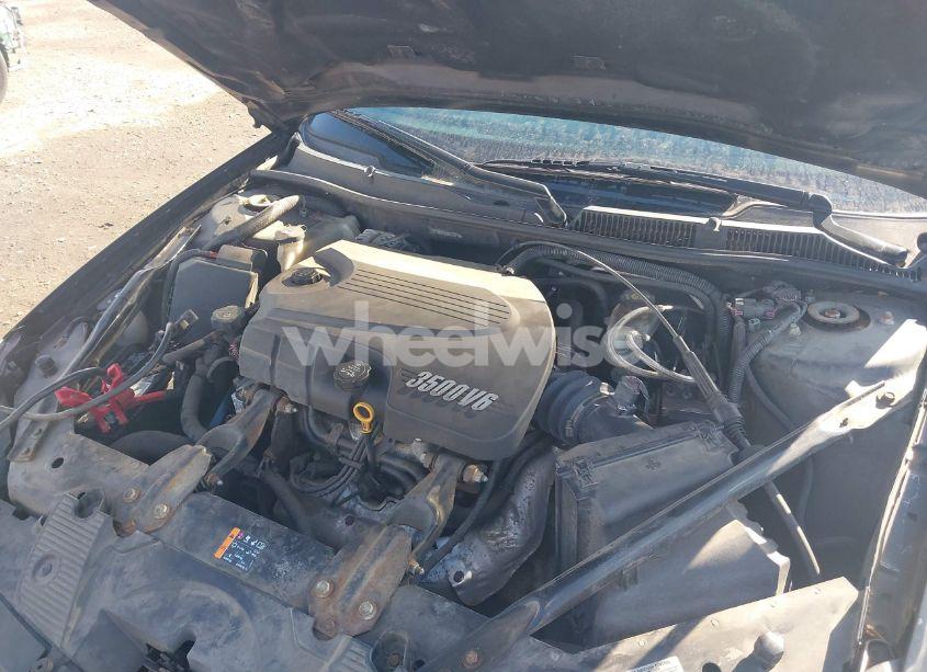 Photo 10 of 2011 Chevrolet Impala LT (VIN 2G1WG5EKXB1273718)