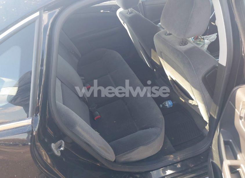 Photo 8 of 2011 Chevrolet Impala LT (VIN 2G1WG5EKXB1273718)